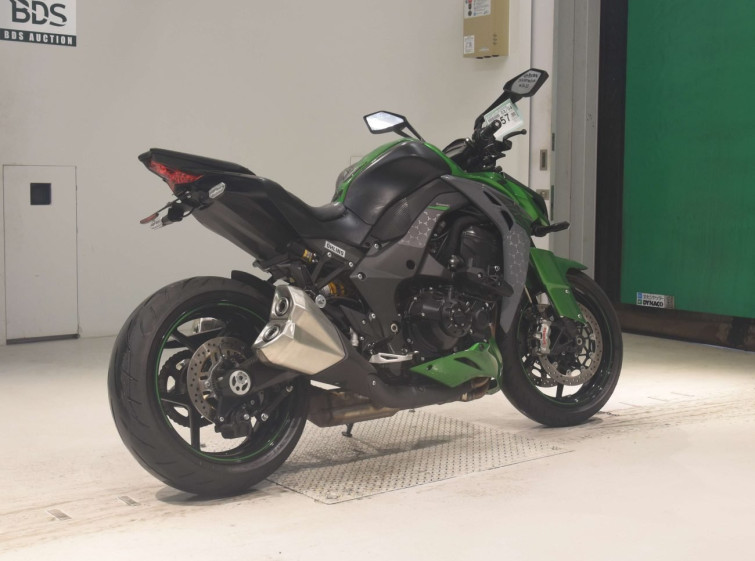 Мотоцикл Kawasaki Z1000 с пробегом 15955 km