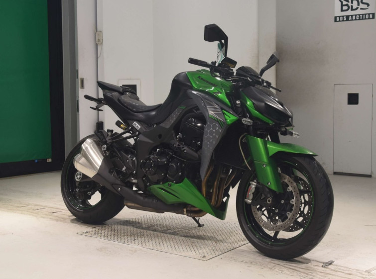 Мотоцикл Kawasaki Z1000 с пробегом 15955 km