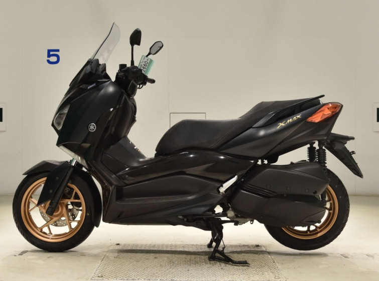 Мотоцикл Yamaha X-MAX250 з пробігом 19727 km
