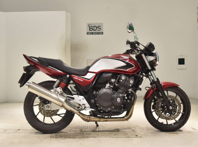 Мотоцикл Honda CB400SFA з пробігом 2300 km