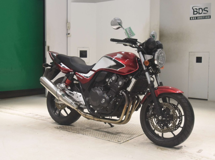 Мотоцикл Honda CB400SFA з пробігом 2300 km