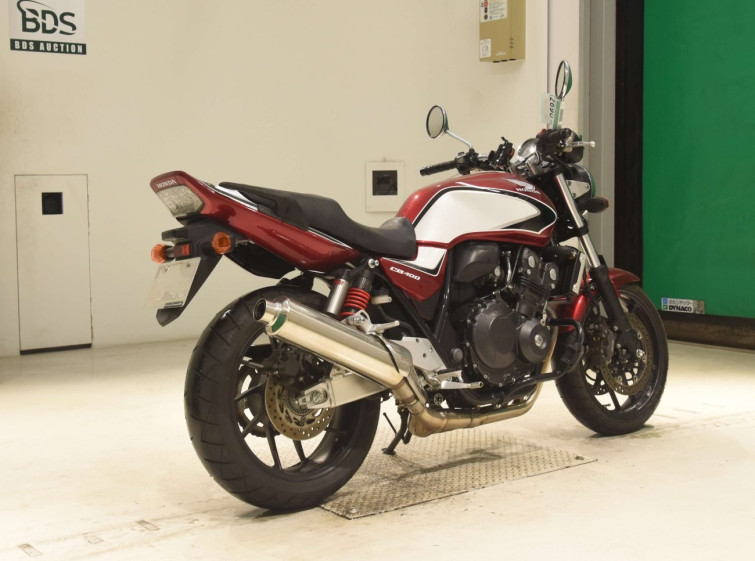 Мотоцикл Honda CB400SFA з пробігом 2300 km
