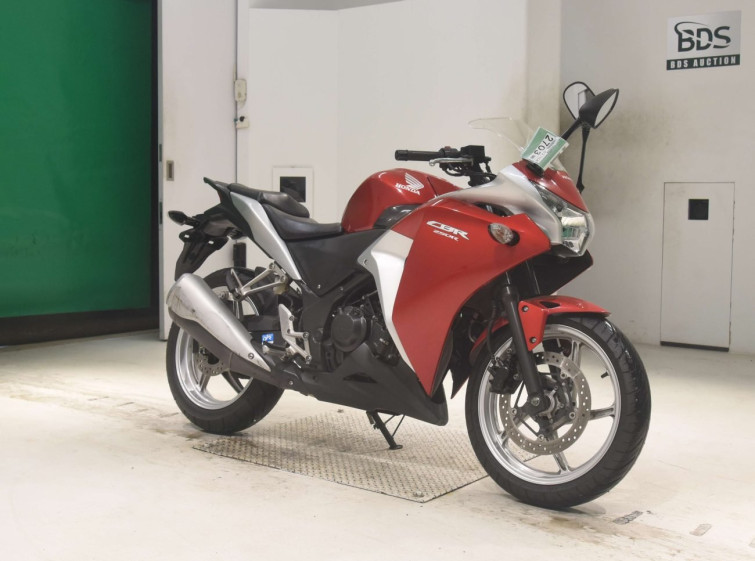 Мотоцикл Honda CBR250R з пробігом 42661 km