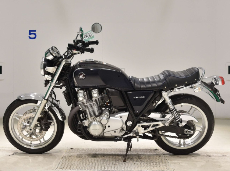 Мотоцикл Honda CB1100A з пробігом 18802 km