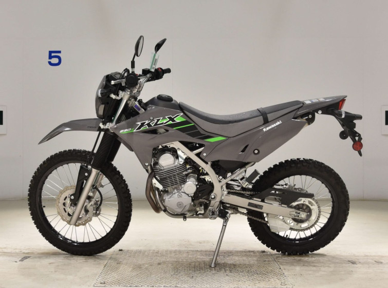 Мотоцикл Kawasaki klx230s с пробегом 101 km