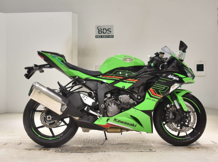 Мотоцикл Kawasaki ZX-6RA KRT с пробегом 1393 km