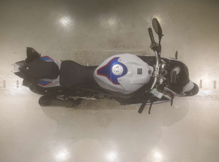 Мотоцикл BMW S1000R с пробегом 17783 km