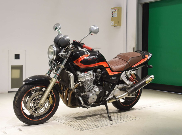 Мотоцикл Honda CB1300SF з пробігом 46618 km