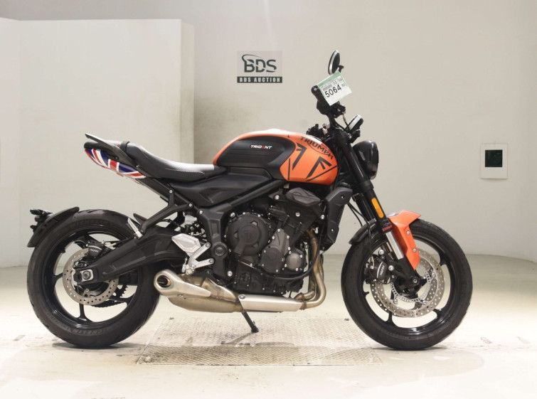 Мотоцикл Triumph TRIDENT660 з пробігом 29908 km