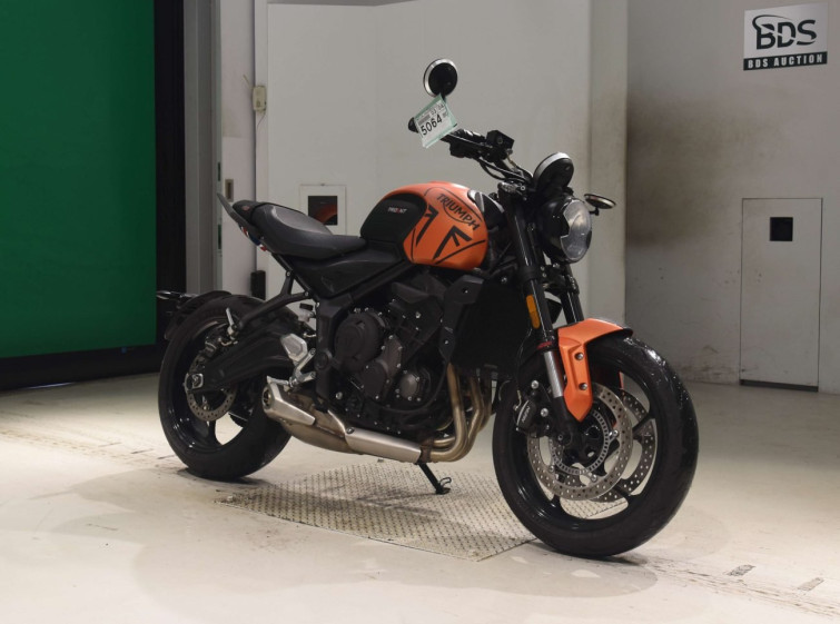 Мотоцикл Triumph TRIDENT660 з пробігом 29908 km