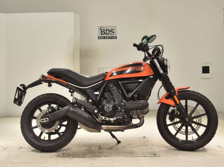 Мотоцикл Ducati SCRAMBLER SIXTY2 з пробігом 12318 km