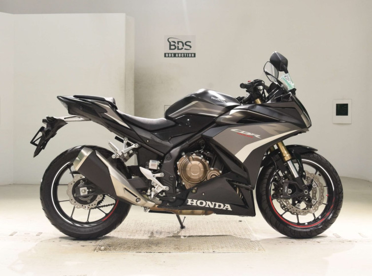 Мотоцикл Honda CBR400R з пробігом 17794 km