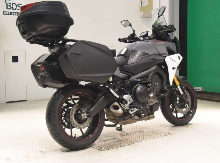 Мотоцикл Yamaha MT-09 TRACER GT з пробігом 10228 km