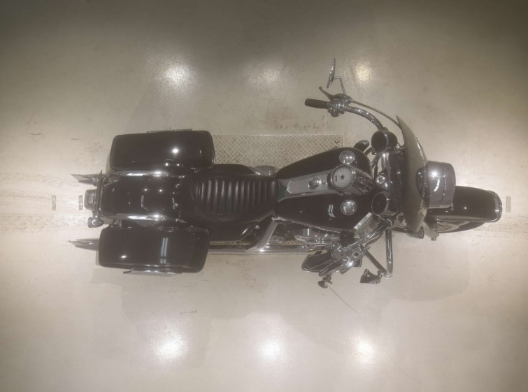 Мотоцикл HD ROAD KING FLHRS1580 з пробігом 8841 km