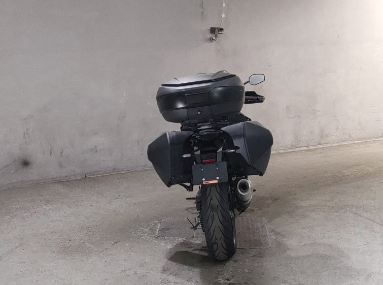 Мотоцикл KTM 1290 SUPERDUKE GT с пробегом 4321 km