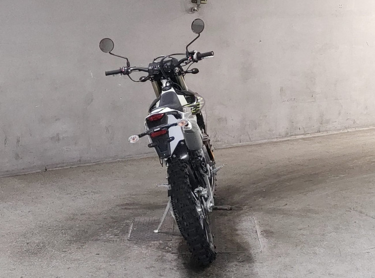 Мотоцикл Triumph TF450E с пробегом 16 km