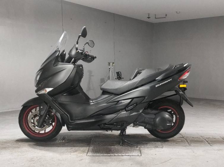 Мотоцикл Suzuki BURGMAN400 с пробегом 44384 km