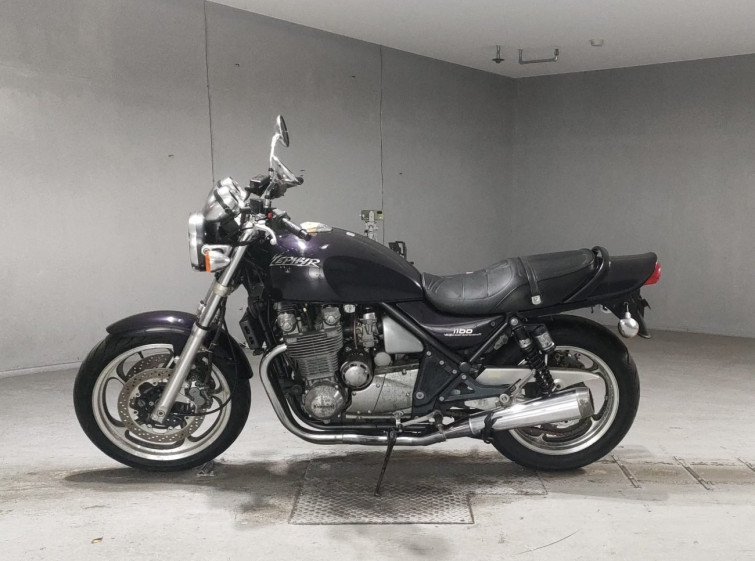 Мотоцикл Kawasaki ZEPHYR1100 з пробігом 8490 km