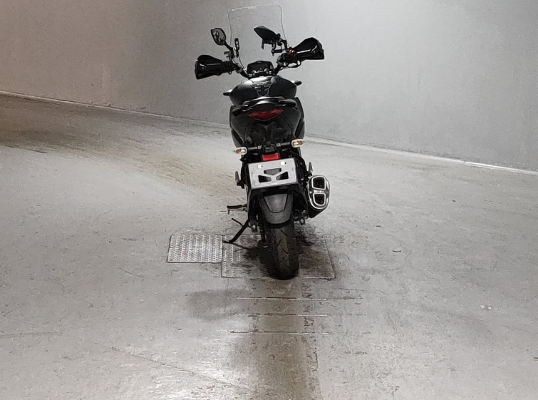 Мотоцикл Suzuki GIXXER250 з пробігом 7304 km