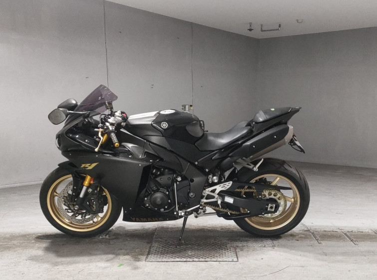 Мотоцикл Yamaha YZF-R1 с пробегом 37221 km