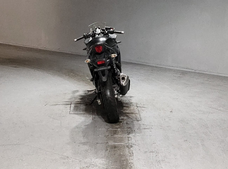 Мотоцикл Suzuki GSX250R с пробегом 15544 km