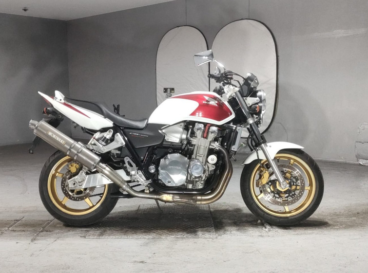 Мотоцикл Honda CB1300SF з пробігом 16516 km