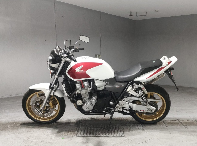 Мотоцикл Honda CB1300SF з пробігом 16516 km