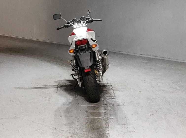 Мотоцикл Honda CB1300SF з пробігом 16516 km