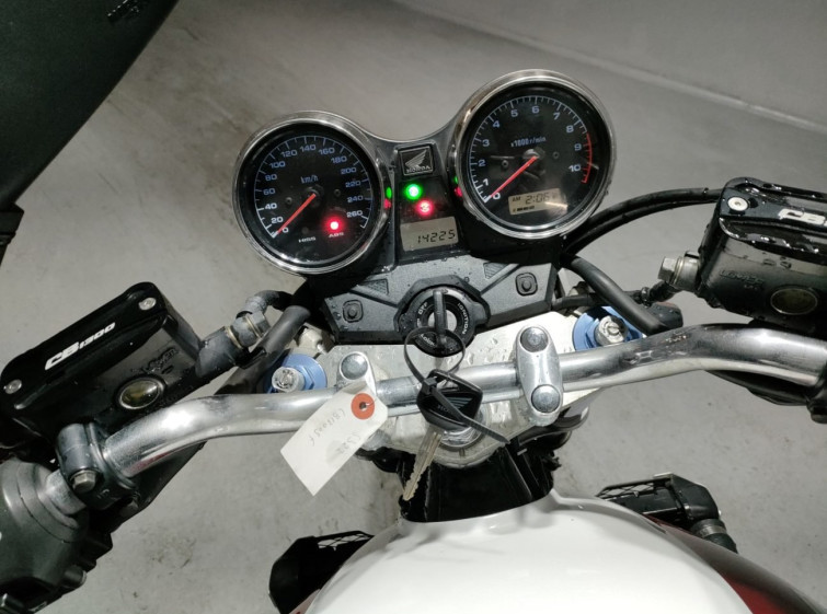Мотоцикл Honda CB1300SF з пробігом 14225 km