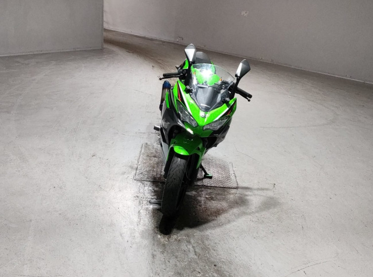 Мотоцикл Kawasaki NINJA400 с пробегом 18133 km