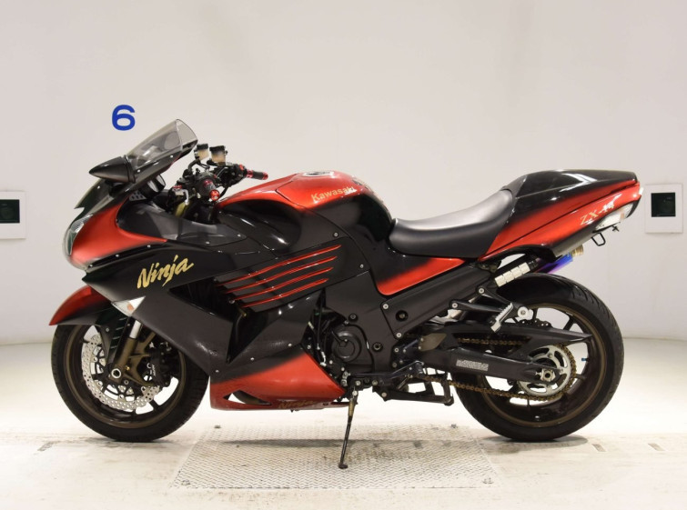 Мотоцикл Kawasaki ZZ-R1400 з пробігом 25763 km