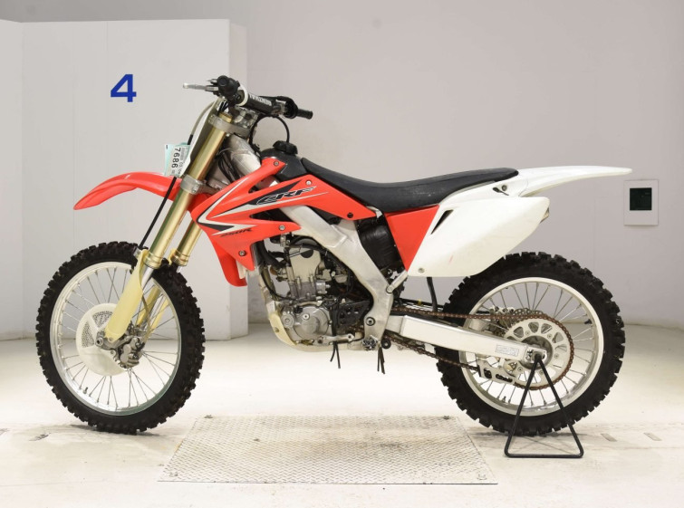 Мотоцикл Honda CRF250R