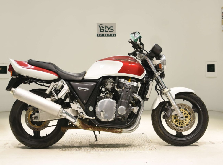 Мотоцикл Honda CB1000SF с пробегом 7015 km