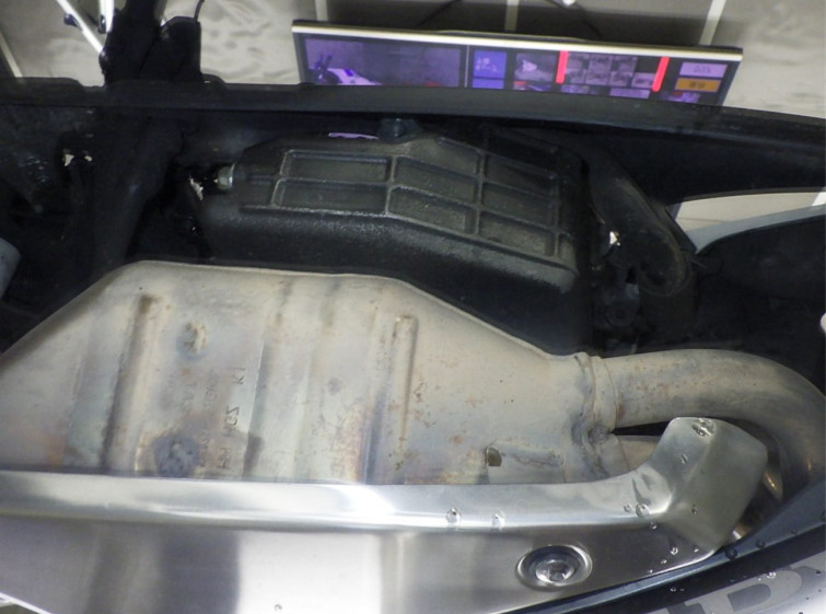 Мотоцикл Honda CBR400R з пробігом 82738 km