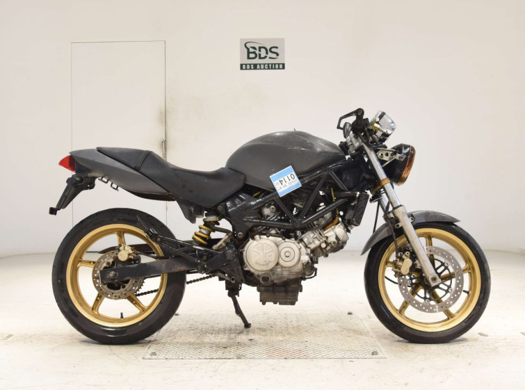 Мотоцикл Honda VTR250 с пробегом 21 km