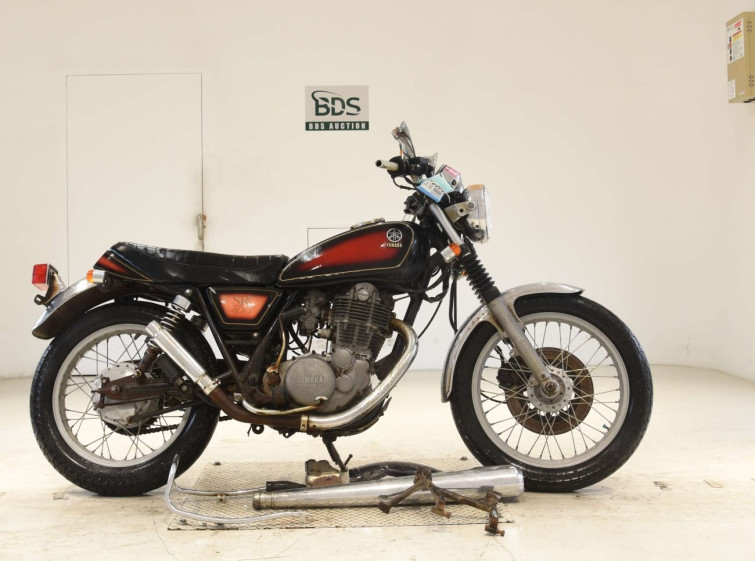 Мотоцикл Yamaha SR400 з пробігом 61632 km