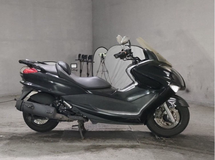 Мотоцикл Yamaha MAJESTY 250 с пробегом 61636 km