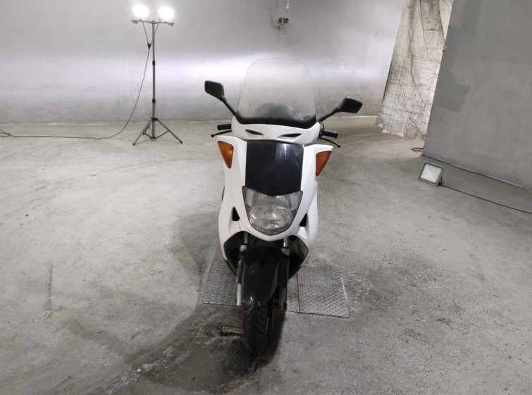 Мотоцикл Honda FORESIGHT с пробегом 52507 km
