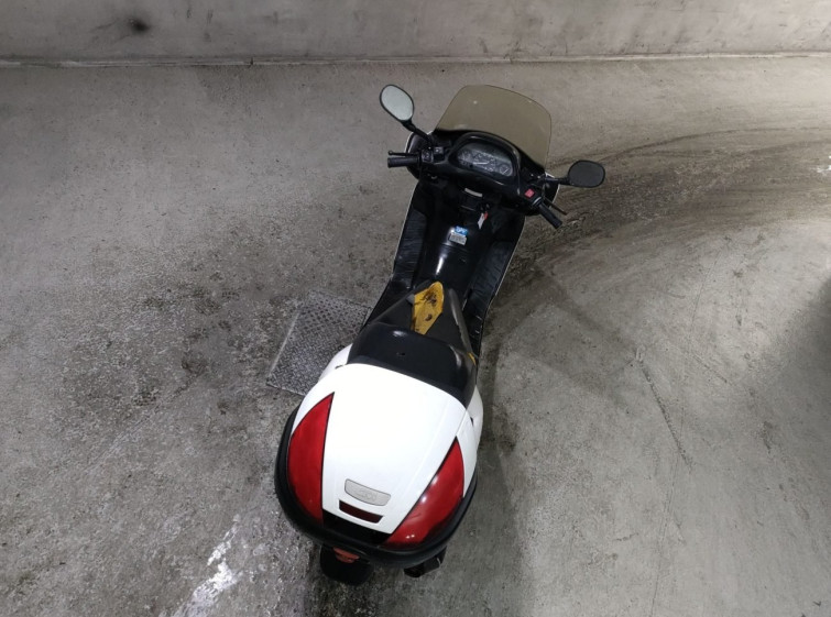 Мотоцикл Honda FORESIGHT с пробегом 23056 km