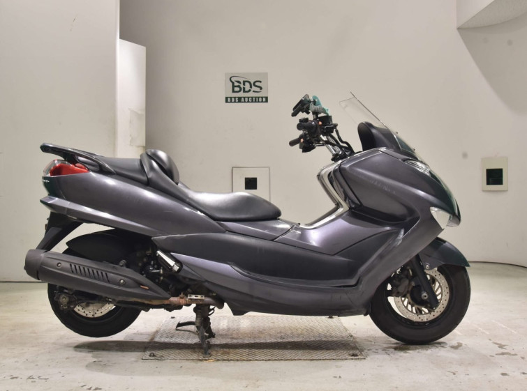 Мотоцикл Yamaha MAJESTY 250 с пробегом 34423 km