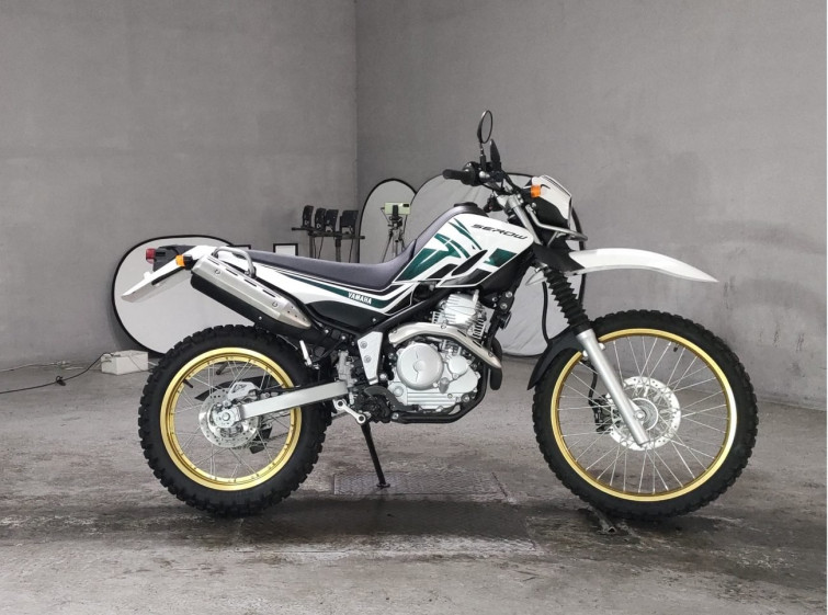Мотоцикл Yamaha SEROW XT250 с пробегом 435 km