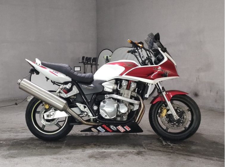 Мотоцикл Honda CB1300 SUPER BOL D’OR с пробегом 16258 km