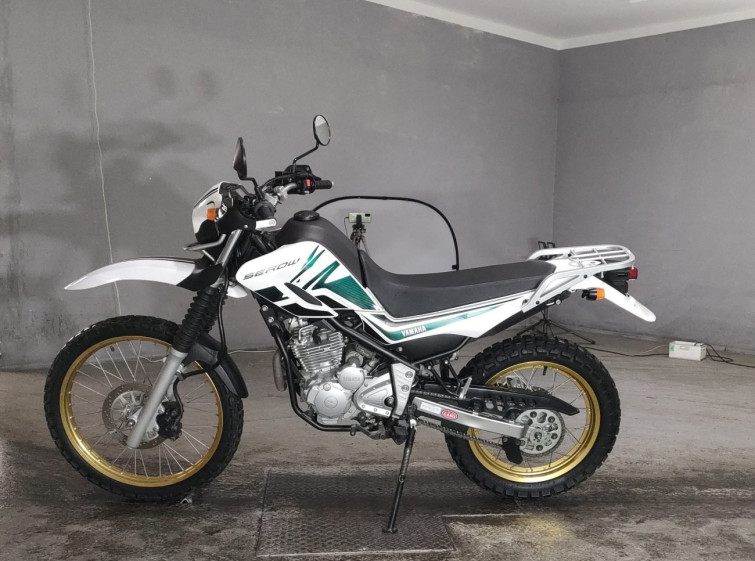 Мотоцикл Yamaha SEROW XT250 с пробегом 4168 km