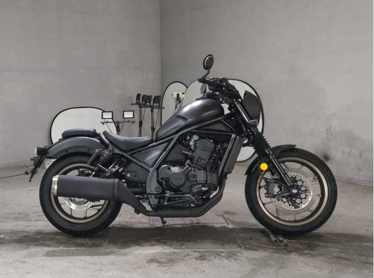 Мотоцикл Honda REBEL CMX1100 з пробігом 1080 km