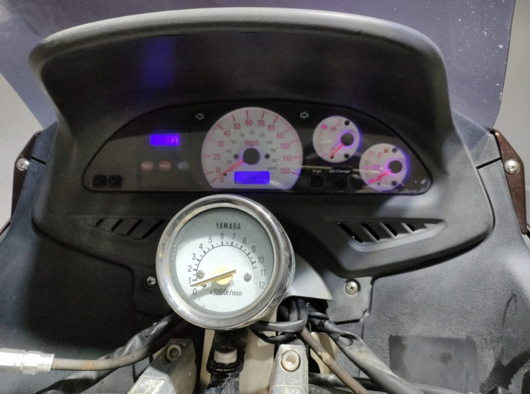 Мотоцикл Yamaha T-MAX500 с пробегом 19670 m