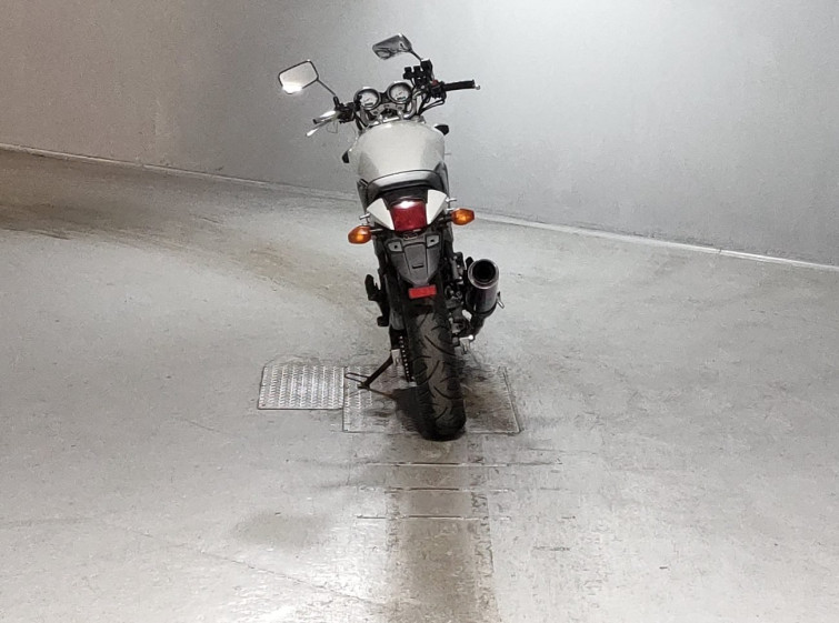 Мотоцикл Honda VTR250 с пробегом 21826 km
