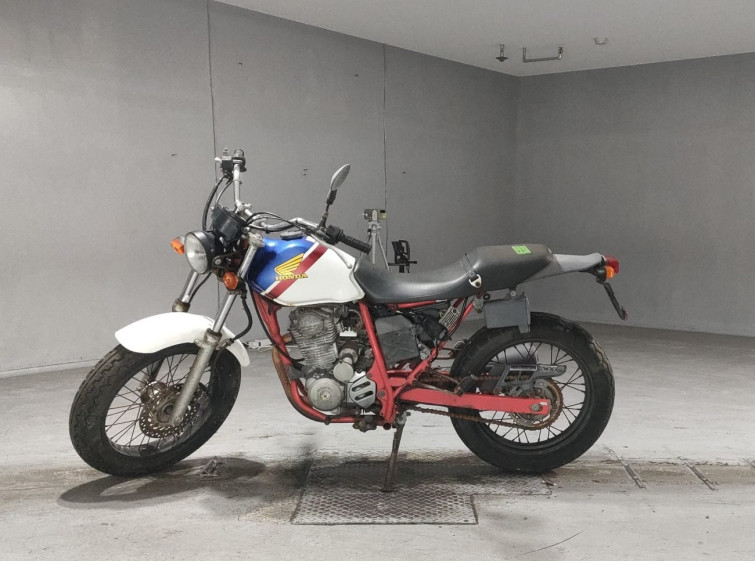 Мотоцикл Honda FTR223 з пробігом 76262 km