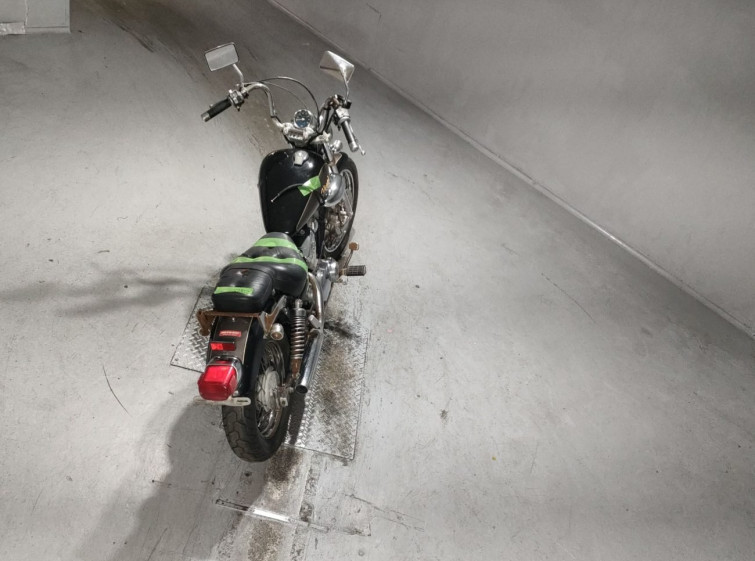 Мотоцикл Yamaha VIRAGO XV250 с пробегом 9700 km