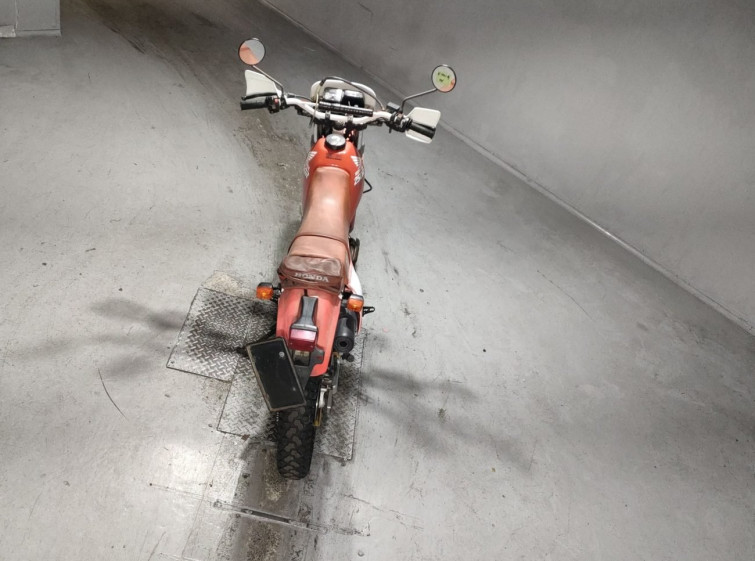 Мотоцикл Honda XLR250R с пробегом 8115 km