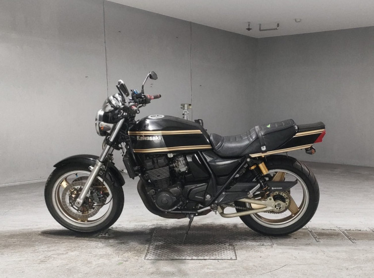 Мотоцикл Kawasaki ZRX400 с пробегом 29120 km